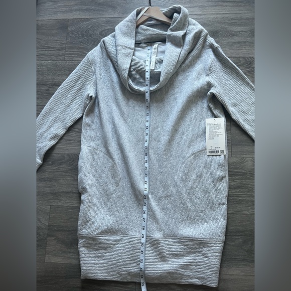 NWT Lululemon All the Way Dress - Picture 4 of 7